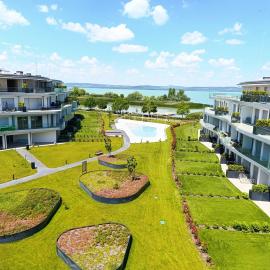 Szemesbay Serenity Apartman, hotel in Balatonszemes