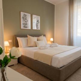 Deluxe Flat Empoli GVARO, hotel in Empoli