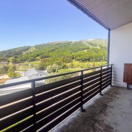 Duplex moderne 8 pers, vue lac, proche pistes - FR-1-814-148, hotel in Super Besse