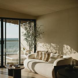 Kasa Dharma an oceanfront House, hotel a El Suazal