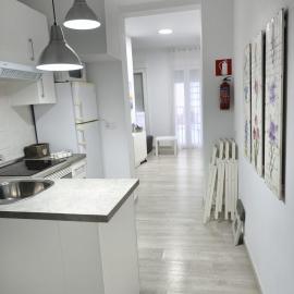 Apartamentos Teresita, хотел в Бадахос
