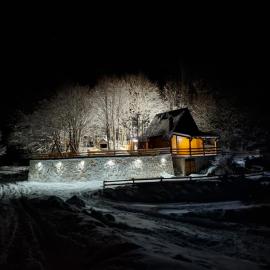 Brvnara Lovcenski Mir, hotel in Cetinje