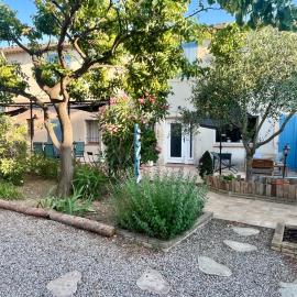 Le colibri bleu, hotel en Argeliers