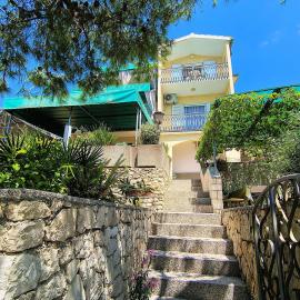 Apartments Fenix, hotell i Mitlo