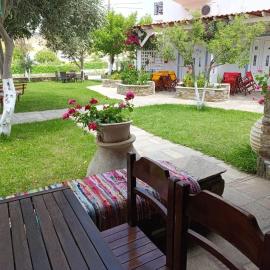 Villa Anna Andros: Ayios Petros şehrinde bir otel