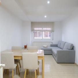 Apartament Esmolet, hotel in La Pobla de Segur