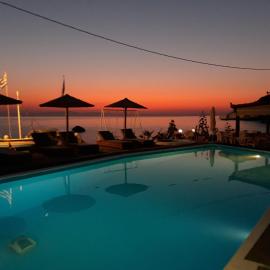 Violetta Seaside Studios&Apartments, hotel u gradu 'Karlovasi'