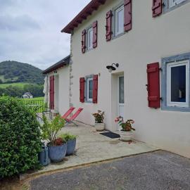 location gite chez DENIS, hotel u gradu 'Alçay-Alçabéhéty-Sunharette'