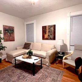 B1-1 Walk to YALE Hospital - All Rooms with AC