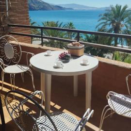 Playa Velilla, ξενοδοχείο στη Γρανάδα
