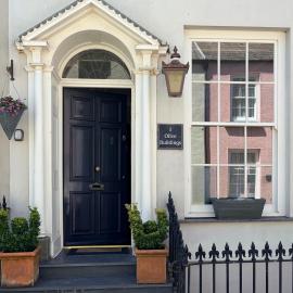 Luxury Georgian Townhouse Tenby Sleeps 8 Parking Permit