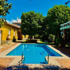 Casa rural Vía del Tranvía, hotel u gradu 'La Zubia'