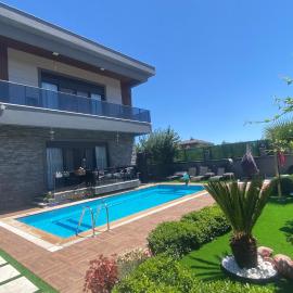Melisa Luxury Villa, hotel in Dosemealti