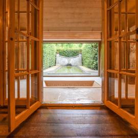 Charming Home with Hot Tub