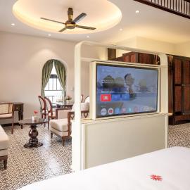 JULIE's HOUSE - A LUXURY APARTMENT IN HUE