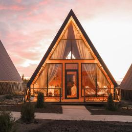 A-frame village, Hotel in Tosor