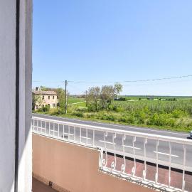 1 Bedroom Lovely Apartment In Rosolina