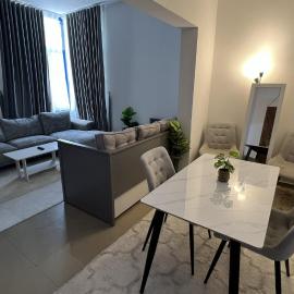 Banny Homes - Cozy Suite Apartment - Downtown