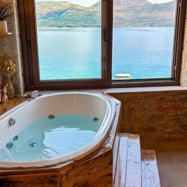 Luxury suite of Villa Lagkadaki