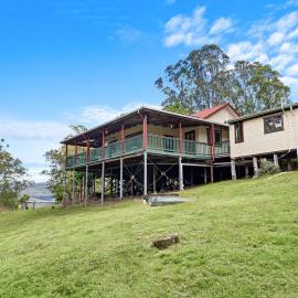 Georgica में, होटल Large Luxury Farmhouse - Pet & Family Friendly Acreage Escape - The WilderNest