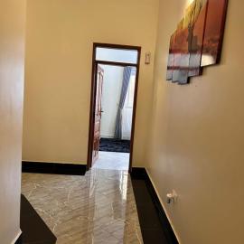 GRACE ViLLA, Hotel in Kitende