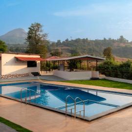 Mango Serene by Roamigo, hotell i Karjat