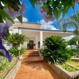 The Rosa's Luxury House, Hotel in Alezio