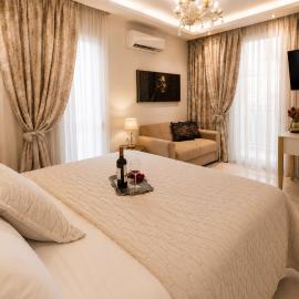 GOLDENSPACE by Evagelias Homes Volos, hotel en Volos