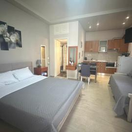 Angeligue Studio with Balcony, hotel in Ýpsos