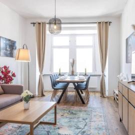 Stylische 100qm City Wohnung fuer max. 8 in Neuwied
