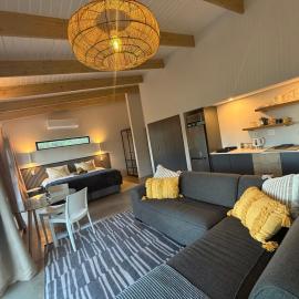 The Sleep Studio, hotel in Kampersrus AH