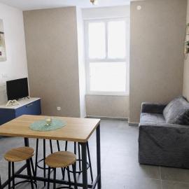 Voiron centre - De Tassigny, hotell sihtkohas Voiron