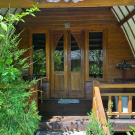 We'Be Cottages, hotel in Gili Meno