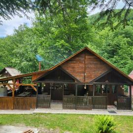 Cabana Pinolera, hotel Boga városában