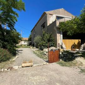 Gîte au cœur des vignes, près du canal du Midi, hotel v destinaci Capestang