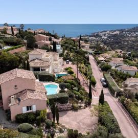 Villa Thymfalaise - Sea View, Calm, Beach, Tennis