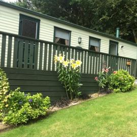 Family & Dog Friendly 2-Bed Caravan Sleeps 6