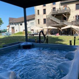 Le Moulin d'Oscar & Spa - Mulhouse Nord, מלון בBaldersheim