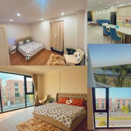Êm Wonder Homestay Heroes Shophouse, отель в городе Binh Hai
