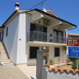 Vacation House "Nina", hotel v destinaci Peruški