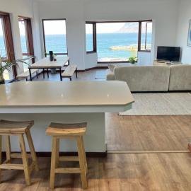 The Lookout - Spacious 2 bed overlooking Kalk Bay