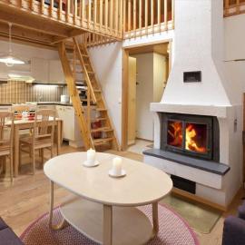 Holiday Apartment Pyhänhovi, hotel in Pelkosenniemi
