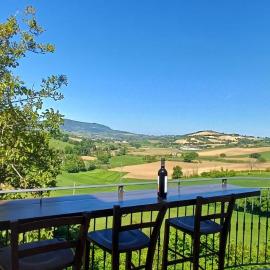 Conero Dark Valley, Hotel in Castelfidardo