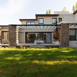 Casa Reserva jacuzzi Climatizado, Diseño y Naturaleza en Chacras de Coria
