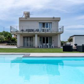 RariHouse