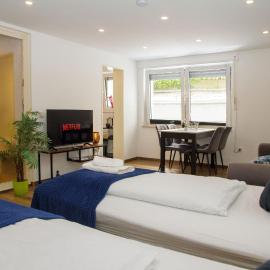 Apartment für 3, 2 Boxspringbetten, Internet & Parkplatz