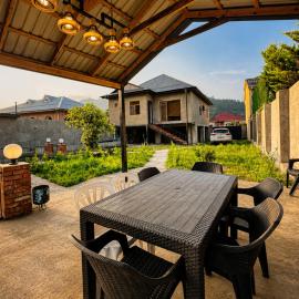 Green dream House, hotel i Lankaran