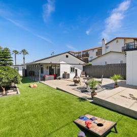 1 Bedroom Steps from Beach and Carlsbad Village