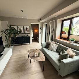 Quiet and Modern Apartment with parking - Close to Stavanger, viešbutis mieste Sandnesas