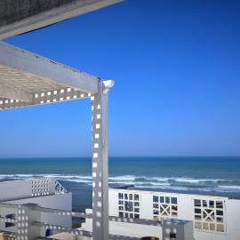 DIALI, casa tradicional con azotea y vistas al Atlántico en la medina de Asilah